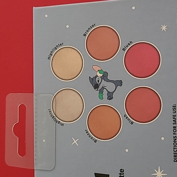 Disney Stitch Complexion Palette Bronzer Highlighter Blush 6 Shades NWT Sealed - Picture 8 of 9